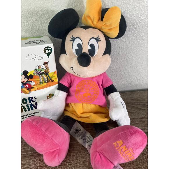 Disney Animal Kingdom Minnie Mouse Plush Lot & Color Brain Game Bundle 8+ Years - Picture 3 of 13